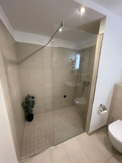 Loft Bw29 Zentrum - Freizeit & Arbeit - 5 Personen - Wifi Leipzig Eksteriør billede