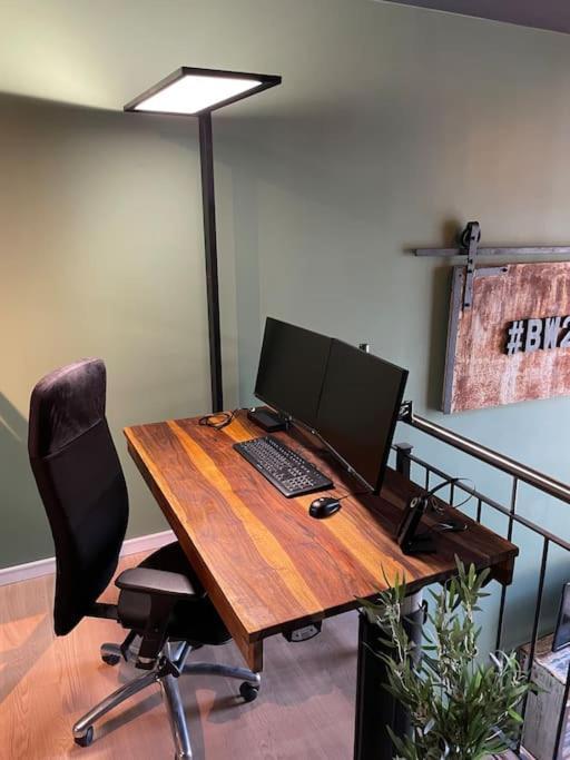 Loft Bw29 Zentrum - Freizeit & Arbeit - 5 Personen - Wifi Leipzig Eksteriør billede