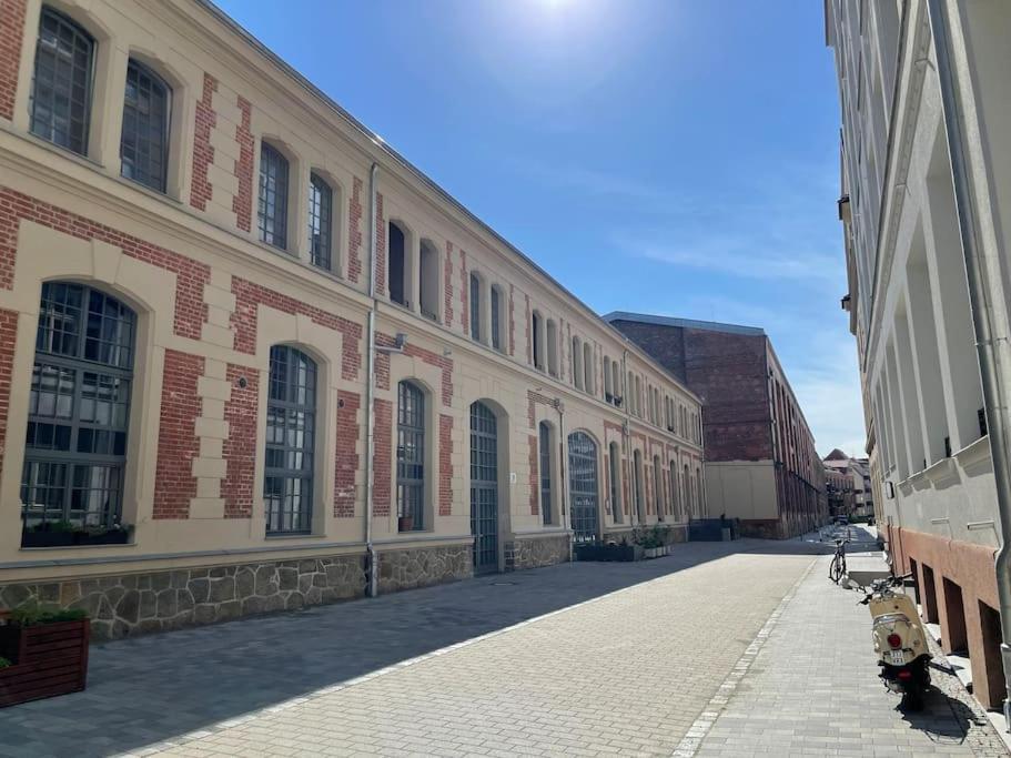 Loft Bw29 Zentrum - Freizeit & Arbeit - 5 Personen - Wifi Leipzig Eksteriør billede